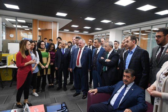 Kayseri Sanayi Odası Yönetiminden Kayseri OSB’ye Tebrik Ziyareti