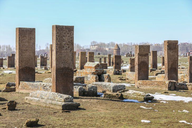 'Sakin şehir' Ahlat ziyaretçilerini bekliyor G1