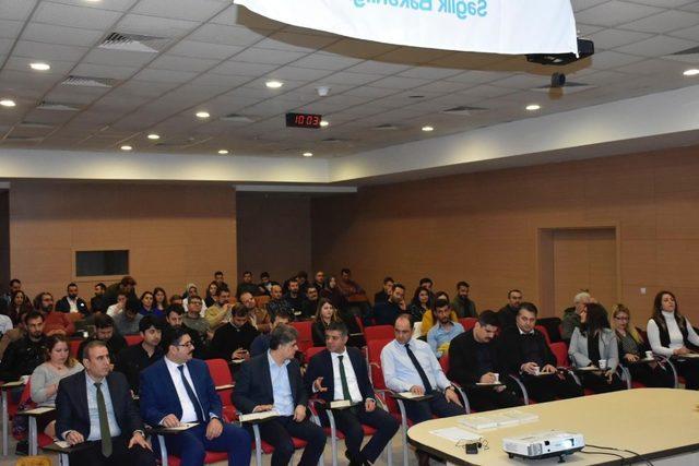 Mardin’de sağlık personellerine akılcı ilaç kullanımı anlatıldı