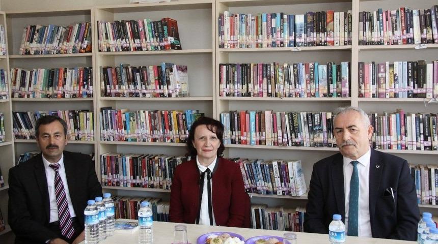 Saruhanlı&rsquo;da 55. K&uuml;t&uuml;phane Haftası kutlandı