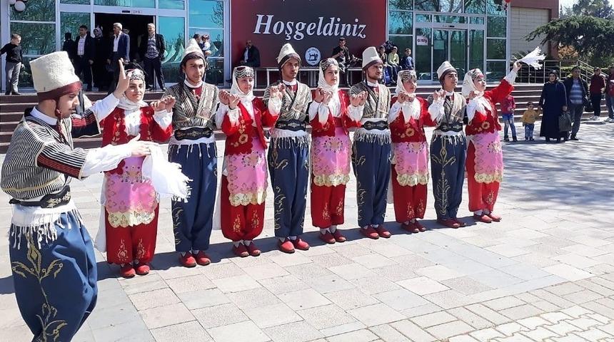 Kahramanmaraş&rsquo;ta halk oyunlarına ilgi arttı