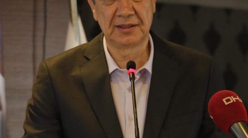 T&uuml;rel&rsquo;den cadde a&ccedil;ıklaması: &ldquo;İsteyen il&ccedil;eye caddeleri geri veririm&rdquo;