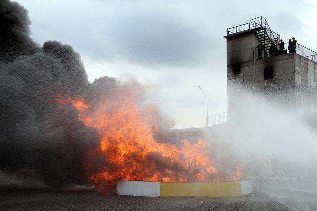 Kayseri'de deprem, yangın ve kurtarma tatbikatı