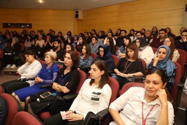 Hastane halk gününde otizm farkındalık etkinliği G3