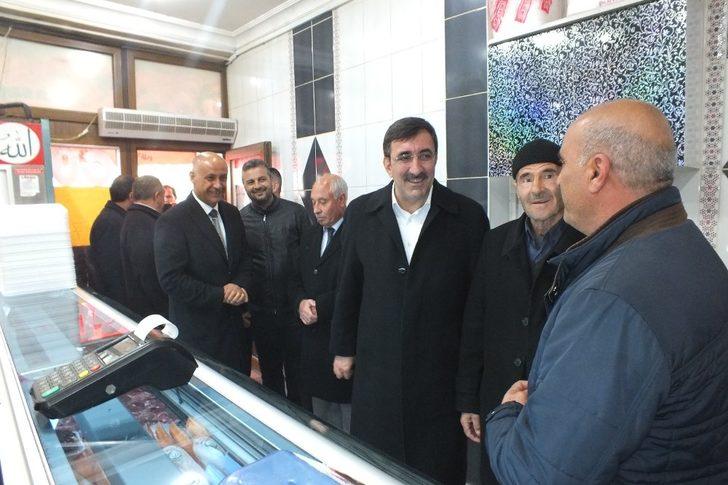 AK Parti’li Yılmaz Malazgirt’te G2