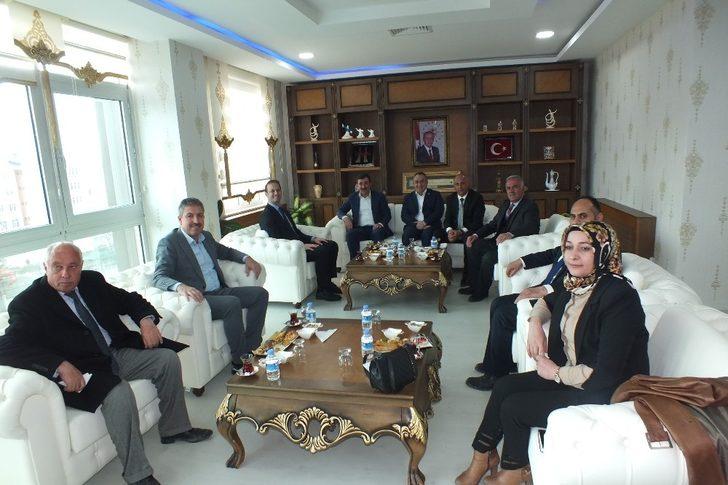 AK Parti’li Yılmaz Malazgirt’te G5