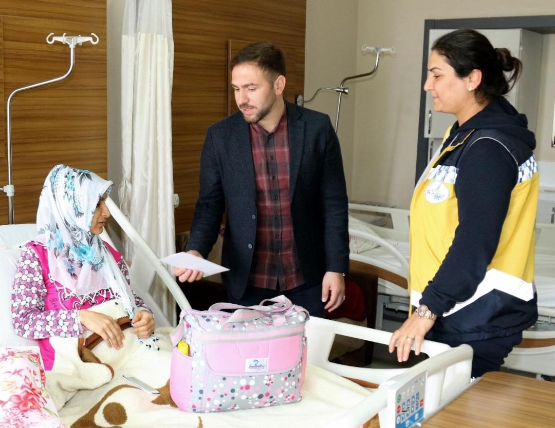 Van B&uuml;y&uuml;kşehir Belediyesinden &lsquo;Hoş Geldin Bebek&rsquo; projesi