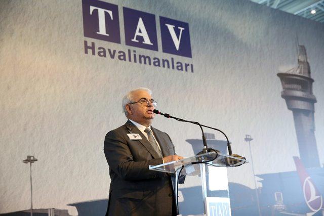 TAV, Atatürk Havalimanı çalışanları ile vedalaştı