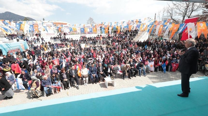 Başkan Zolan se&ccedil;im &ccedil;alışmasına &Ccedil;ardak&rsquo;da de devam etti