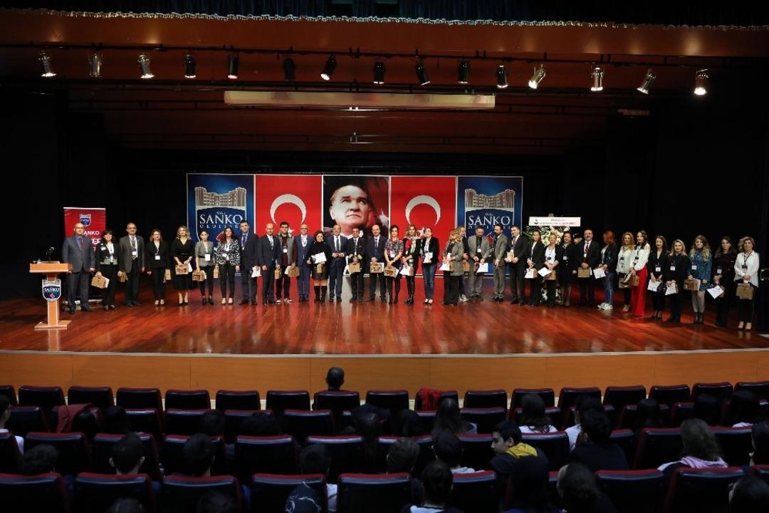 Sanko Okullarında kariyer g&uuml;n&uuml;