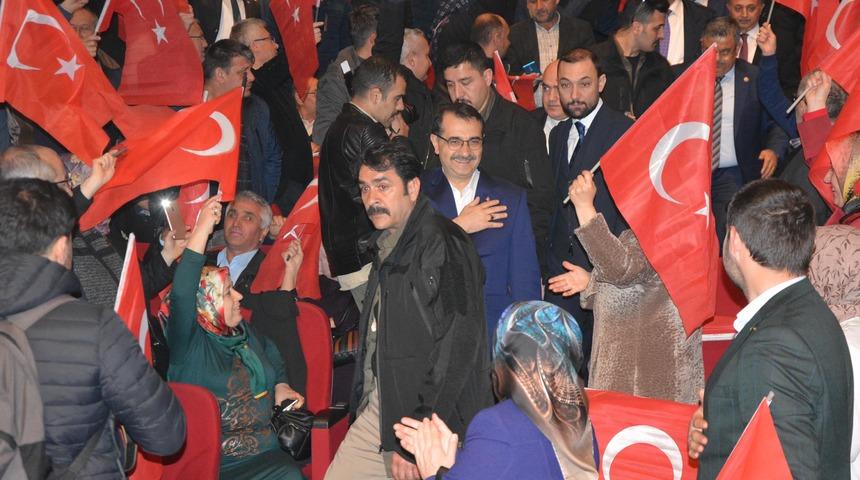 Bakan D&ouml;nmez: Hangi şer odaklarıyla iş birliği yaptığınızı bu millet g&ouml;r&uuml;yor (2)