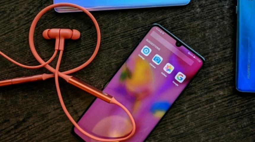 Huawei FreeLace, son derece &uuml;st&uuml;n &ouml;zelliklere sahip olacak