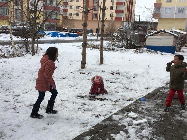 Ardahan’da kar yağışı