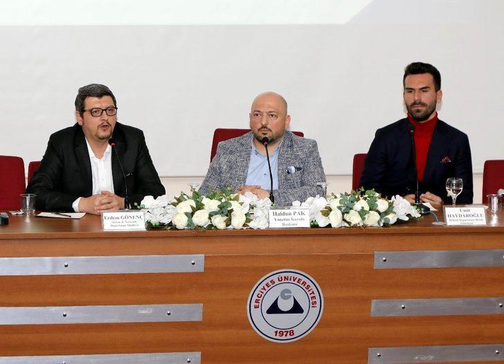 KAYÜ’de ’Geleceğin Dünyası’ Konulu Panel Düzenlendi G3