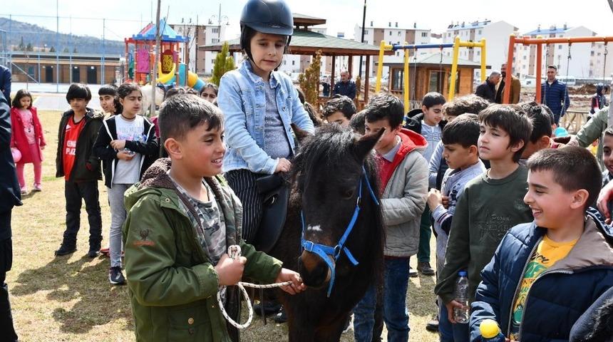 Tunceli&rsquo;ye "At Binicilik" tesisi