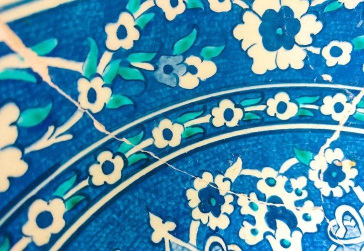  ÇATLAK SERAMİK ONARIMI