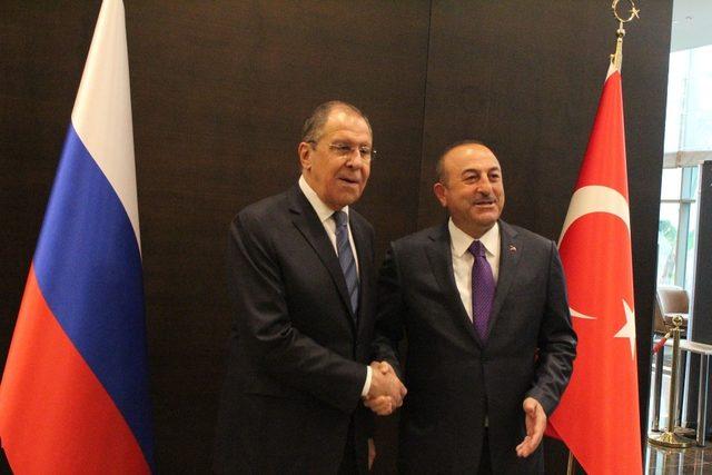 Bakan Çavuşoğlu, Rus mevkidaşı Lavrov ile Antalya’da bir araya geldi