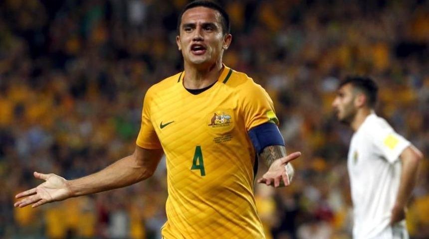 Avustralyalı futbolcu Tim Cahill emekliye ayrıldığını açıkladı