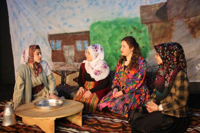 'Küçük Sahne Tiyatrosu' Erzurum'da yaşayacak
