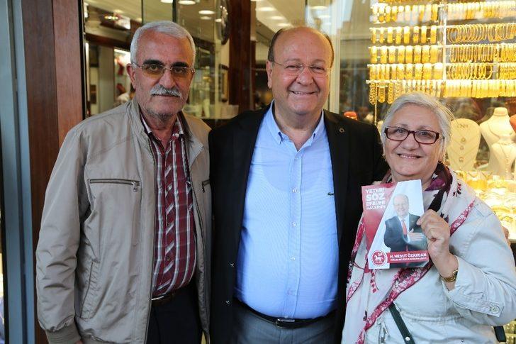 Başkan Özakcan esnaf ziyaretlerini sürdürüyor G5