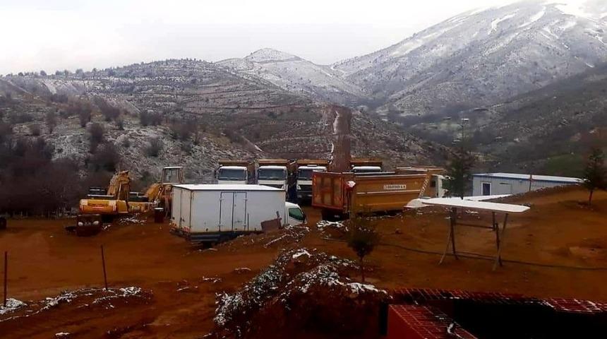 Alaşehir&rsquo;e kar s&uuml;rprizi