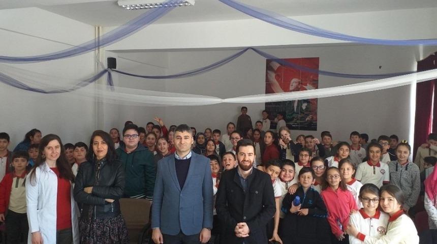 Ormancılık haftası kapsamında ilkokul &ouml;ğrencilerini bilgilendirdi
