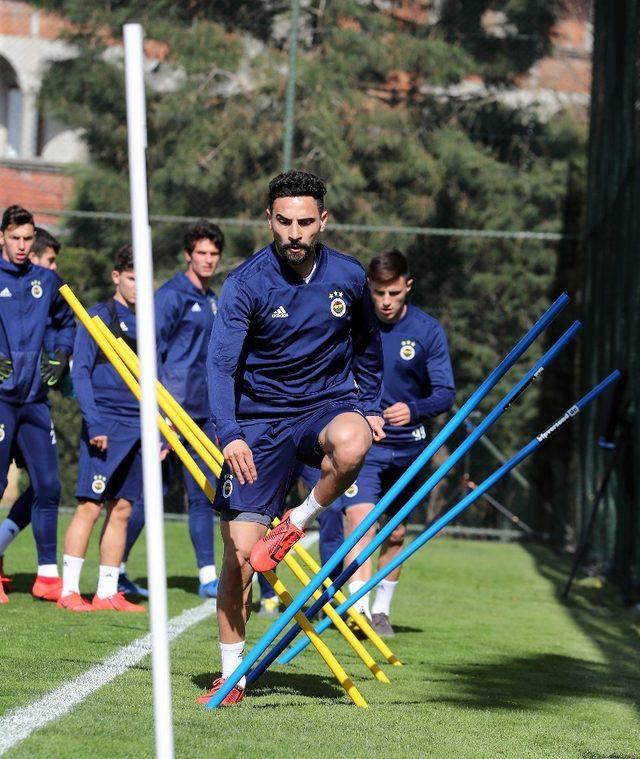 Fenerbahçe’de Ankaragücü maçı hazırlıkları sürüyor