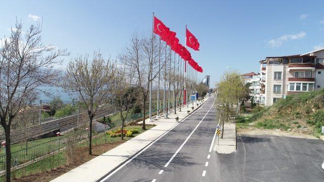 Derince Rıhtım Caddesi modern görünüme kavuştu