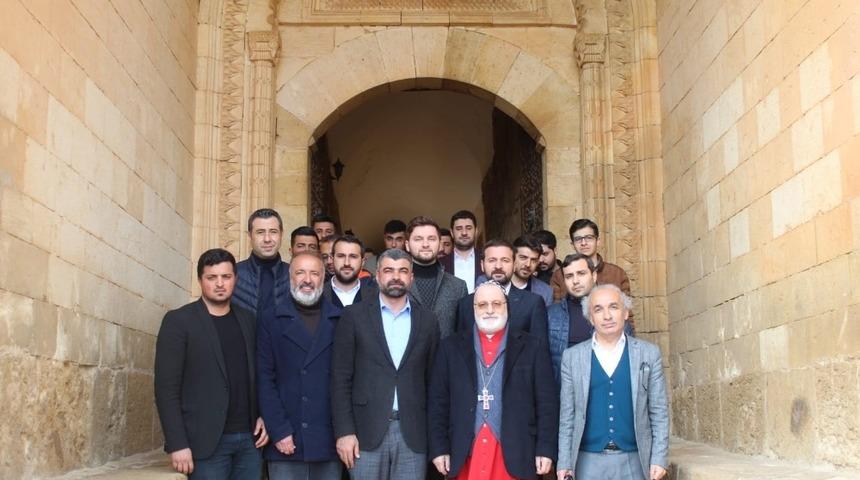 AK Parti Mardin İl Başkanı Kılı&ccedil;: &ldquo;AK Parti hi&ccedil;bir zaman din, dil, ırk, mezhep ayırımı yapmadı&rdquo;