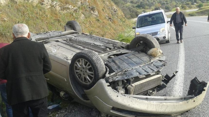 Takla atan aracın şof&ouml;r&uuml; &ouml;l&uuml;mden d&ouml;nd&uuml;