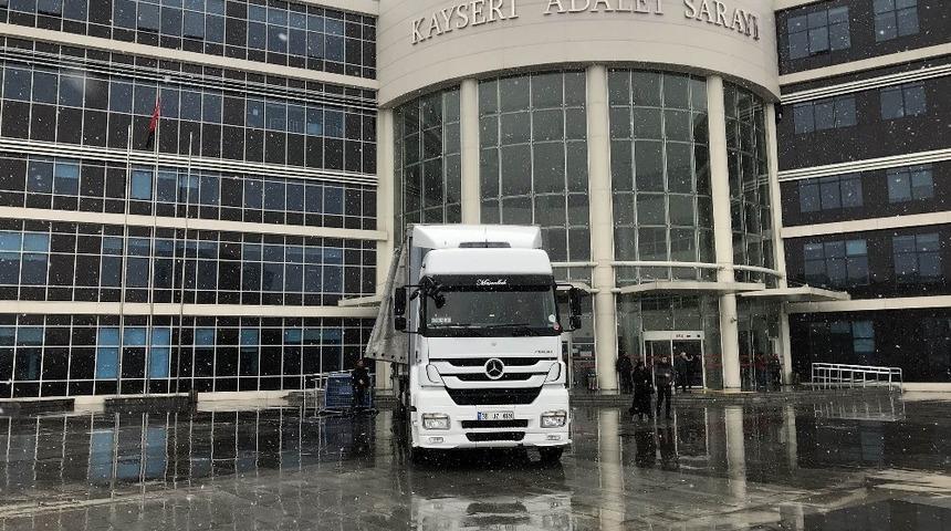 Adliye&rsquo;de se&ccedil;im hazırlığı