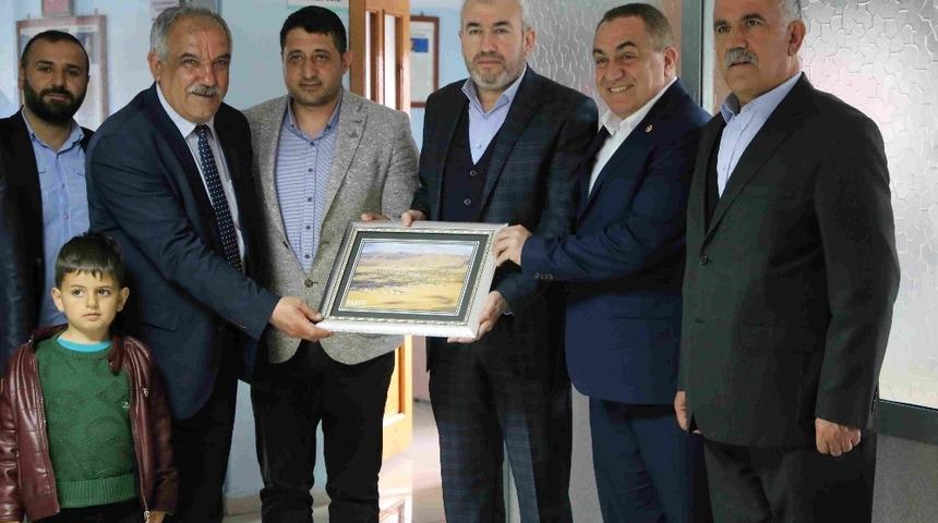 AK Parti Muş Milletvekili Mehmet Emin Şimşek Varto&rsquo;da