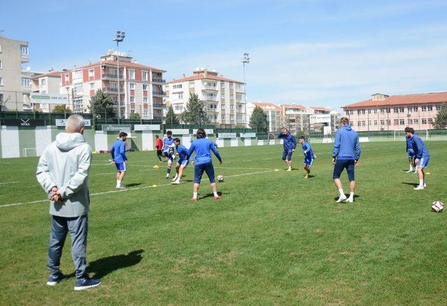 Manisa BBSK, Tokatspor hazırlıklarını sürdürüyor