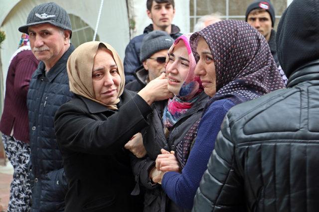 İntihara kalkışan ikizini kurtarmak isterken boğulan Yunus, toprağa verildi