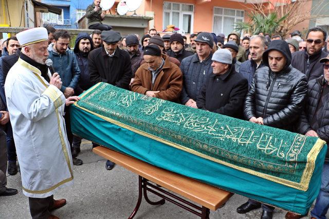 İntihara kalkışan ikizini kurtarmak isterken boğulan Yunus, toprağa verildi