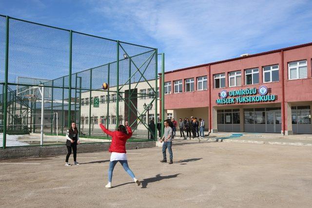 Bayburt Üniversitesi 22 yeni programla büyümeye devam edecek