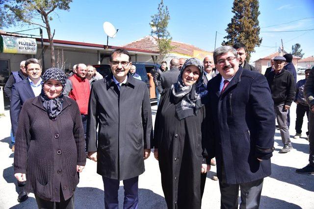 Bakan Dönmez, Pelitözü mahallesine ’Doğalgaz’ müjdesi verdi