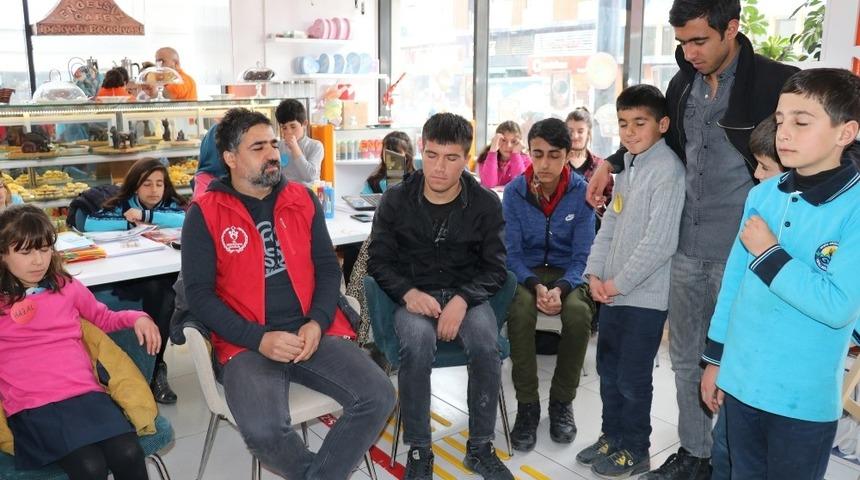 Gevaşlı &ouml;ğrencilerden anlamlı proje