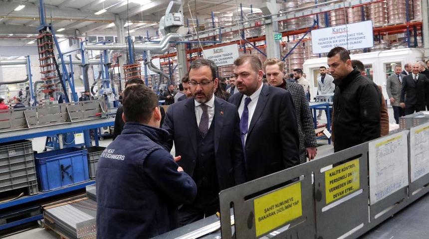 Bakan Varank: Akhisar'da yenilikçi kurutma merkezi kurmayı planlıyoruz