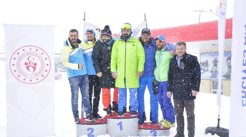 Analig Kayak Yarışları Tamamlandı