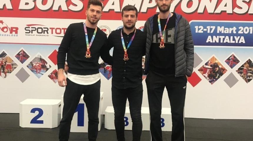 Türkiye Kick Boks Turnuvasında NKÜ’nün başarısı
