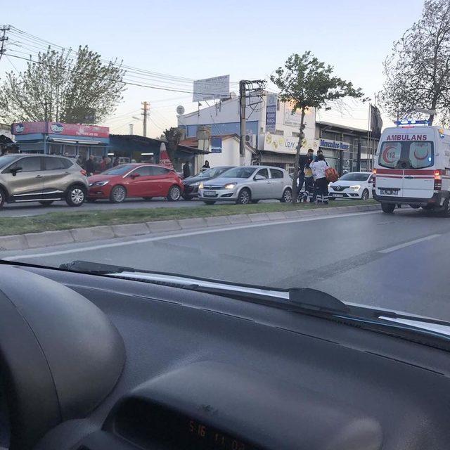 İzmir’de şiddetli rüzgar hayatı olumsuz etkiledi (3)