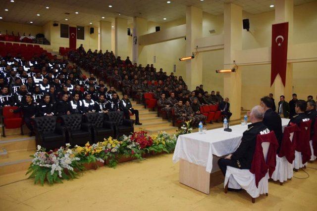 Vali Çağatay’dan polis adaylarına ziyaret