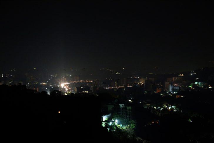 Ülkenin büyük bölümü yeniden karanlığa gömüldü  G2