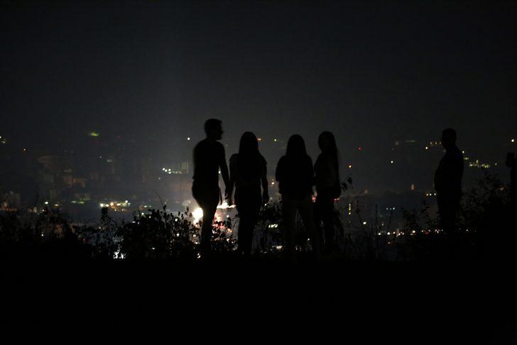 Ülkenin büyük bölümü yeniden karanlığa gömüldü  G4