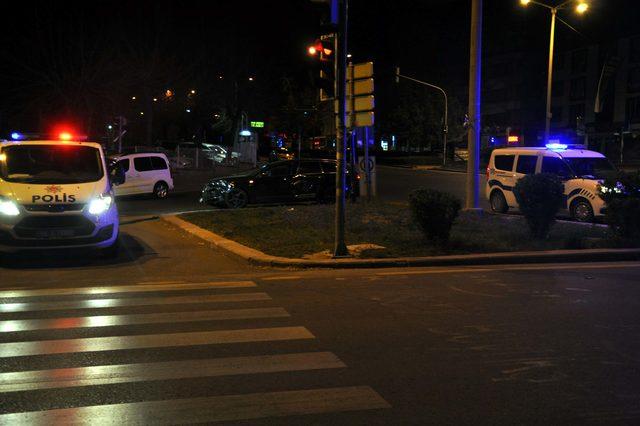 Keçiören'de trafik kazası: 3 yaralı