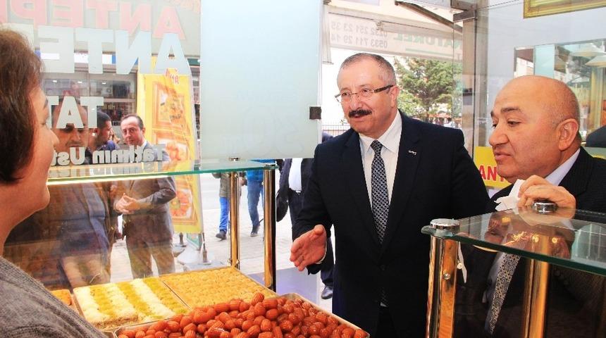 Yılmaz: &ldquo;Esnafın işi de aşı da b&uuml;y&uuml;yecek&rdquo;