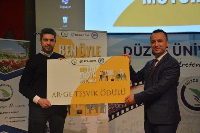 İş fikri yarışmasına Düzce Üniversitesi öğrencilerinden yoğun ilgi