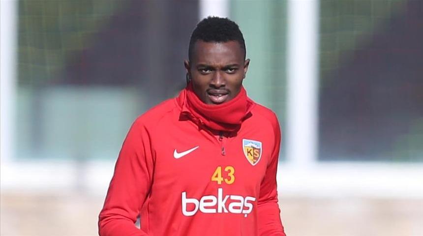 Kayserispor'da Bernard Mensah sakatlandı!