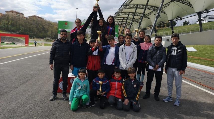 Karab&uuml;kl&uuml; atletler T&uuml;rkiye Şampiyonası&rsquo;na katılmaya hak kazandı